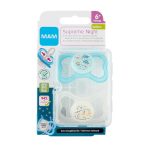 Mam Játszócumi Supreme Night, Világítós, dupla szilikon lapított (méret: 2) 6+ hó (2 db/cs)